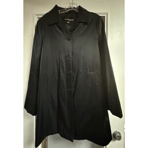 EUC! Weatherproof Garment Co. Women's Nylon Outdoor Black Coat Size M (RV $120)